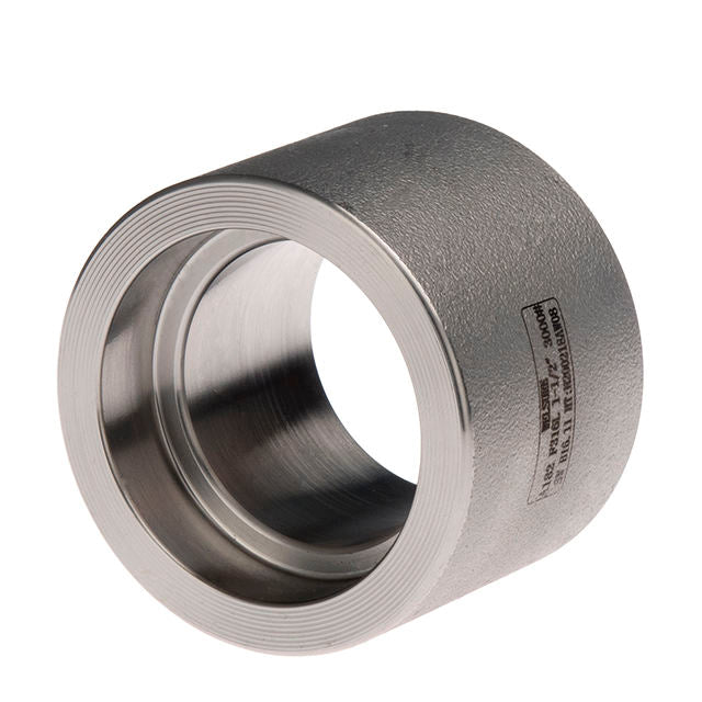 ASTM A182 F316L stainless steel socket weld half coupling, 1-1/2 inch, 3000LB pressure rating, ASME B16.11 forged pipe fitting for high-pressure industrial pipeline connections.
