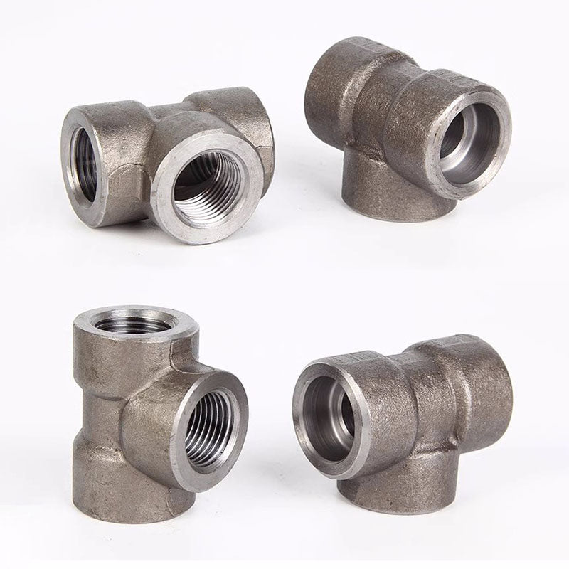 Set of forged carbon steel pipe tees: high-pressure forged carbon steel threaded tees (NPT) and socket weld tees, ASME B16.11 standard industrial pipeline fittings for heavy-duty industrial applications.
